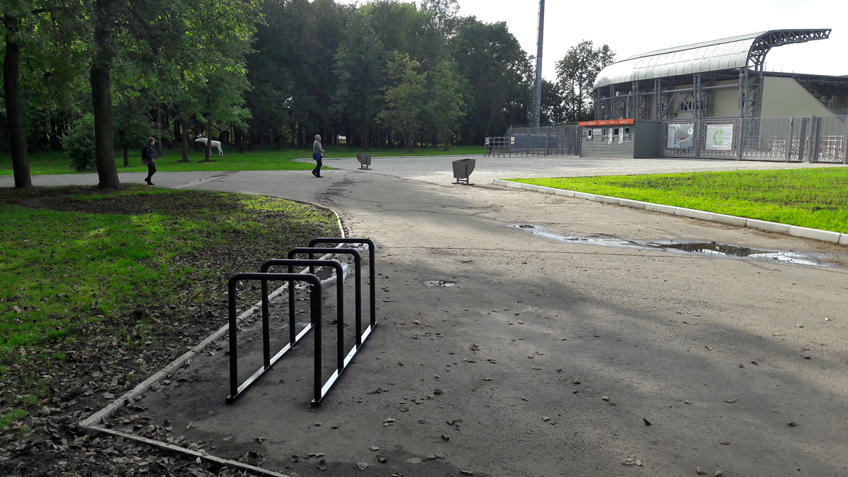 Велопарковки в общественных местах