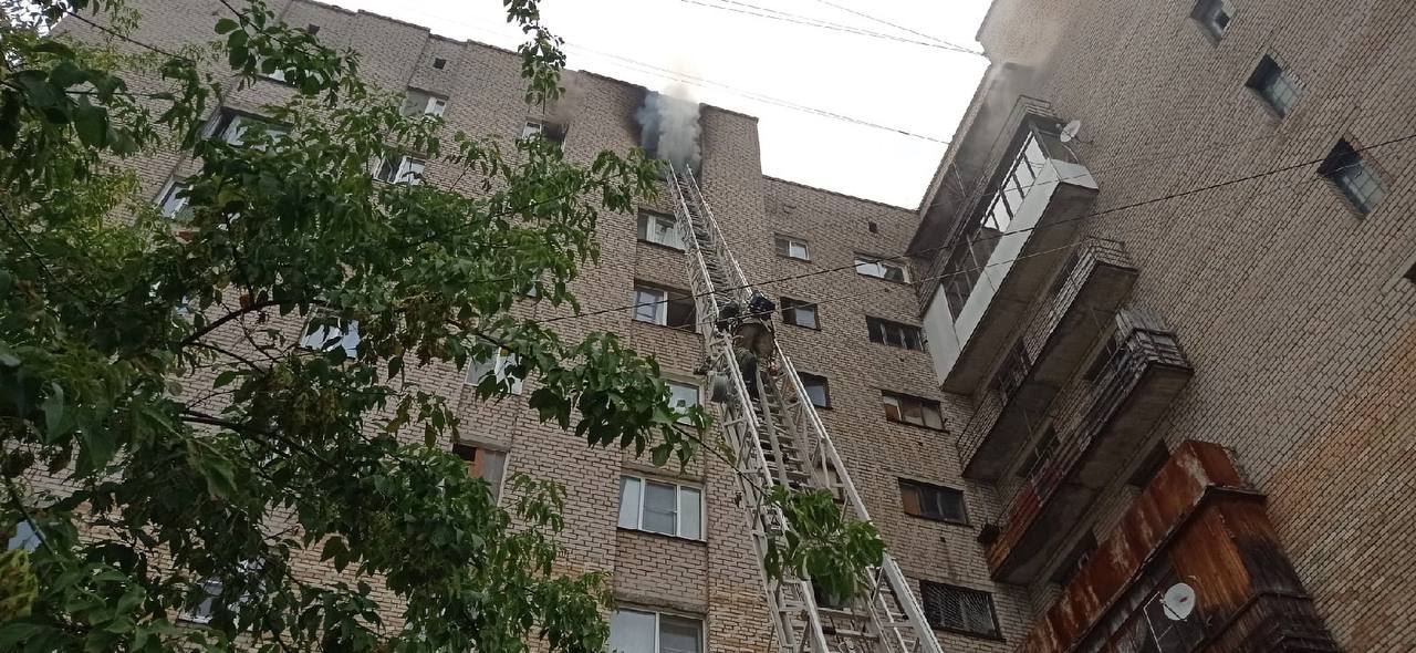 Пожар на улице Саши Устинова