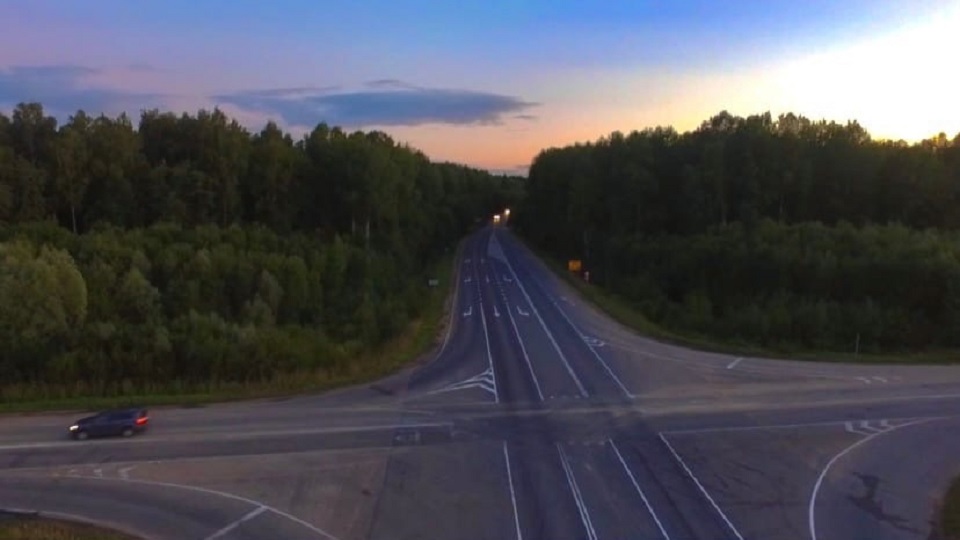 Перекрёст ок Нехинского шоссе и Юго-Западного обхода Новгорода