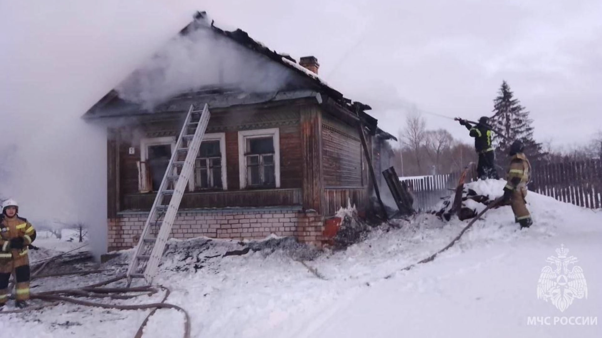 Пожар в Боровичах