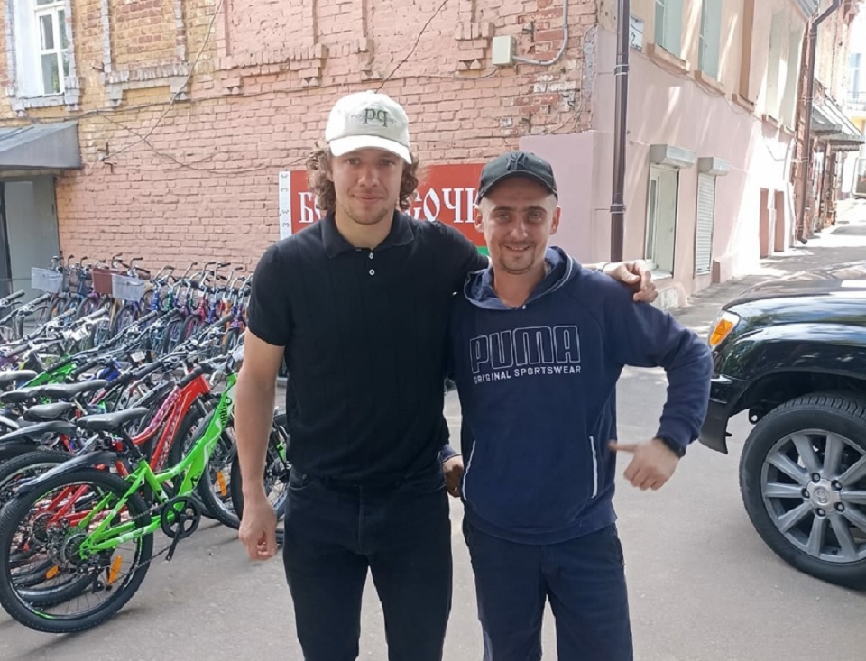 Боровичанин и звезда НХЛ Артемий Панарин