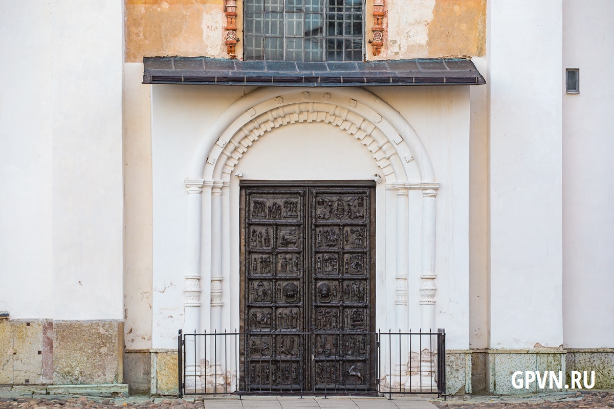 Магдебургские врата