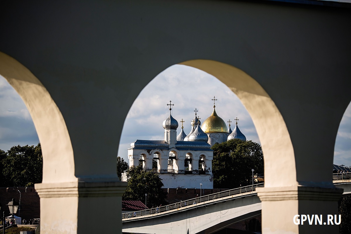Софийский собор и звонница в кремле