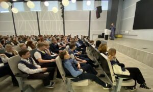26 03 24 Малая Вишера росгвардейцы встретились с гимназистами (1)