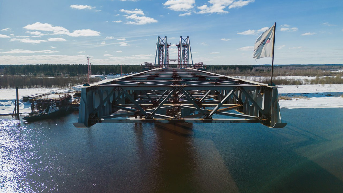 Мост через Волгу на М11