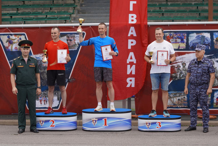 Росгвардейцы из Великого Новгорода стали призерами в чемпионате округа по военно-спортивному многоборью (2)