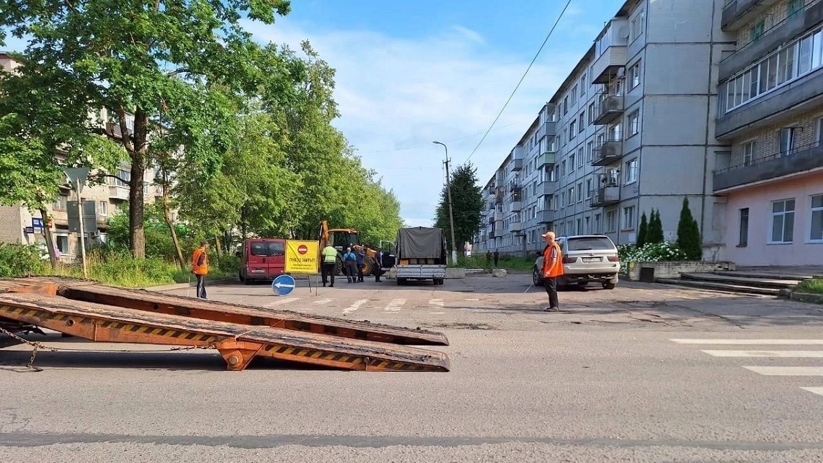 Ремонт Профсоюзной улицы в Старой Руссе