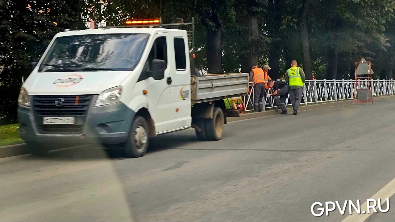 Установка ограждений на Розваже