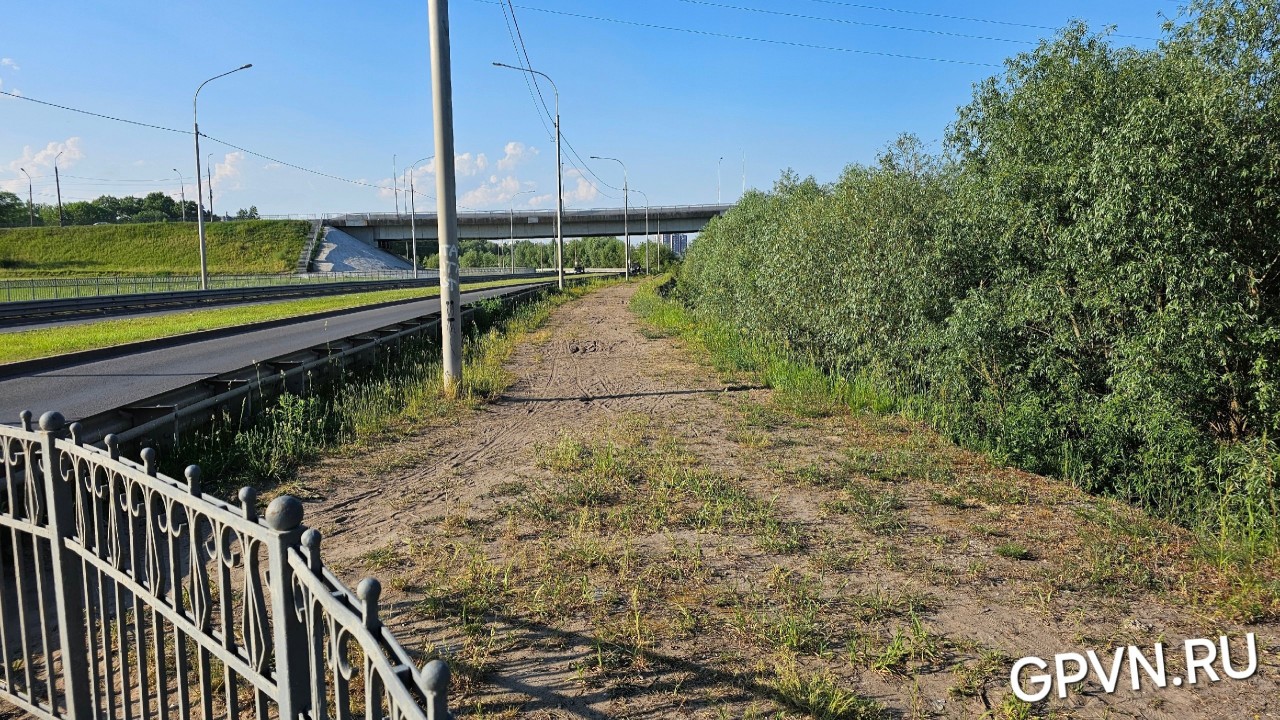 Под Колмовским мостом