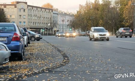 Демаркировка разметки на площади Победы-Софийская