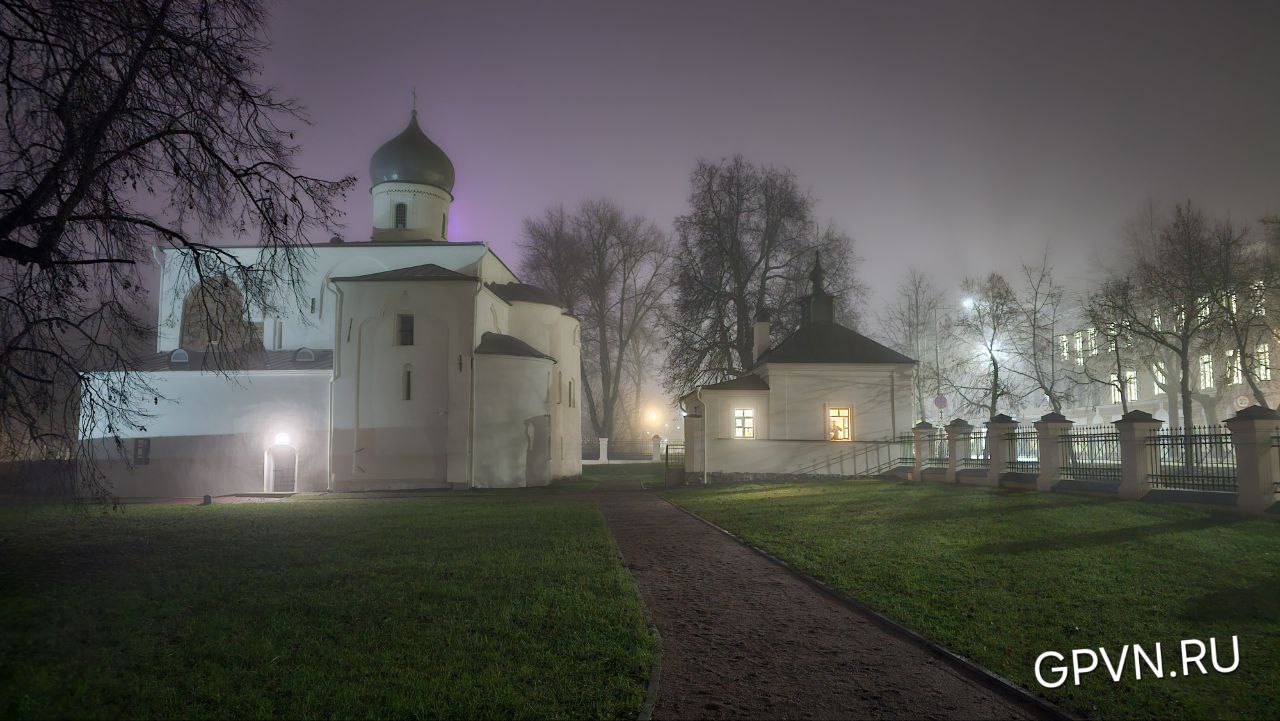 Церковь Успения на Ярославовом дворище