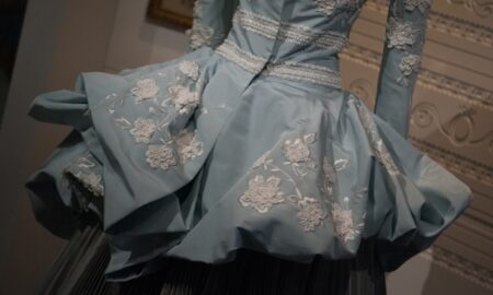 Платье в музее как экспонат