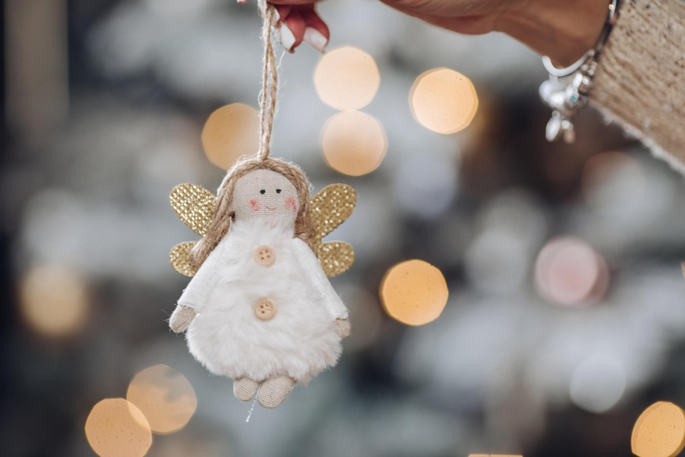 Ангелочек визит на елке