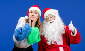 Девушка с Дедом Морозом