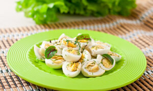 Фаршированный яйца