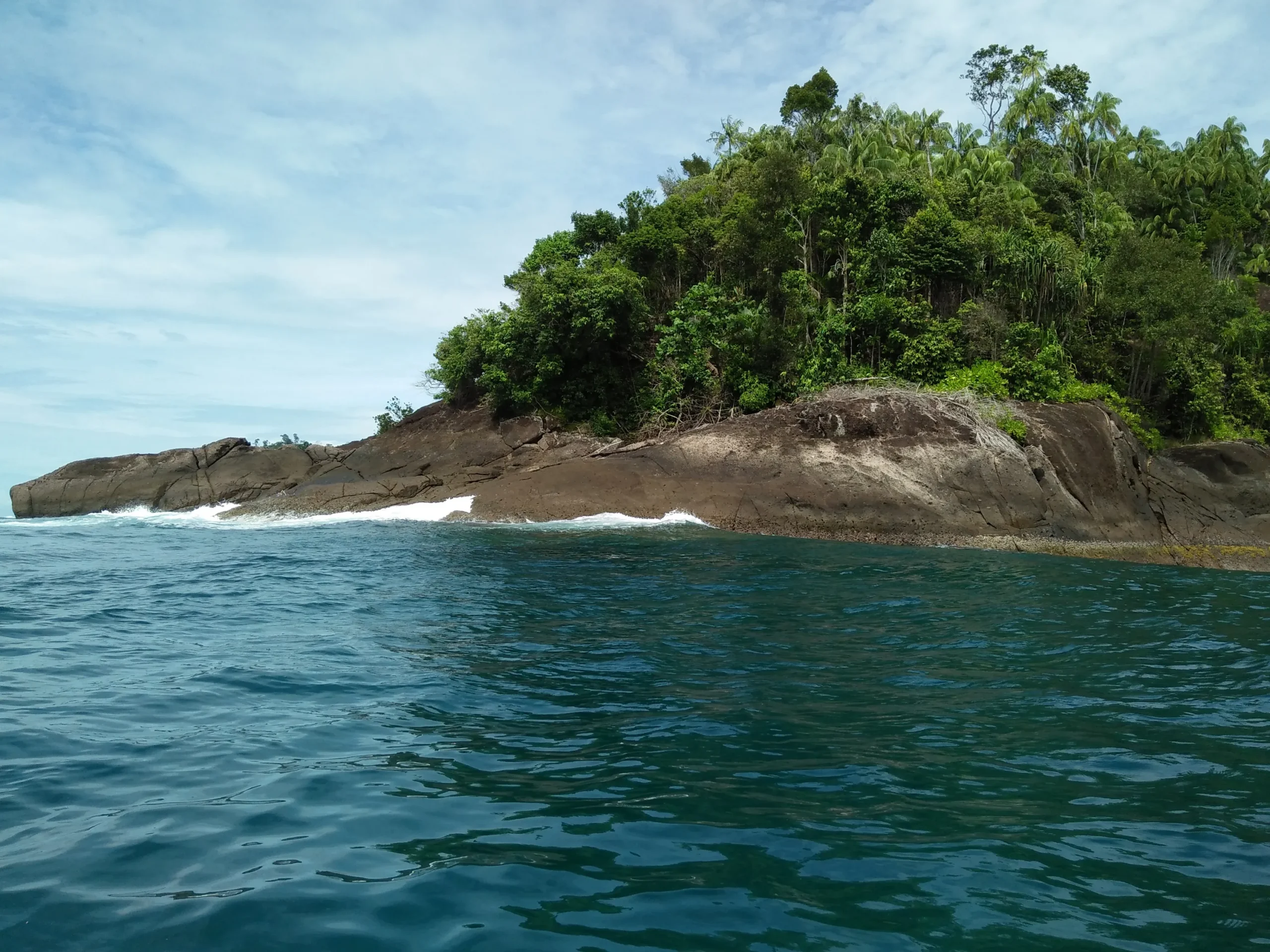 Остров в океане