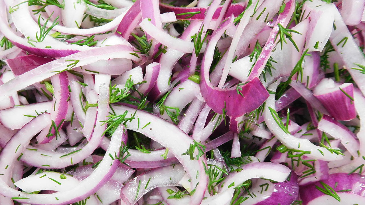 Маринованный лук