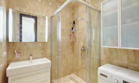 Душевая кабина