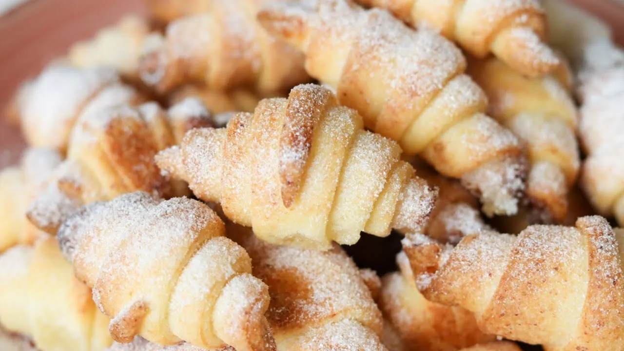 Творожный рогалик