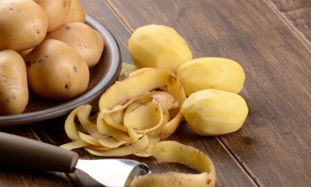 Очищенная картошка