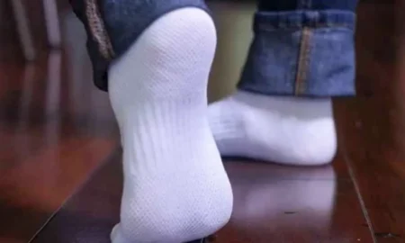 белые носки