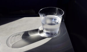 Стакан воды