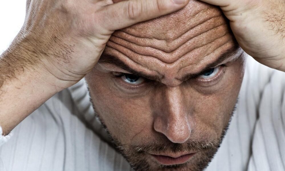 Сморщенный лоб