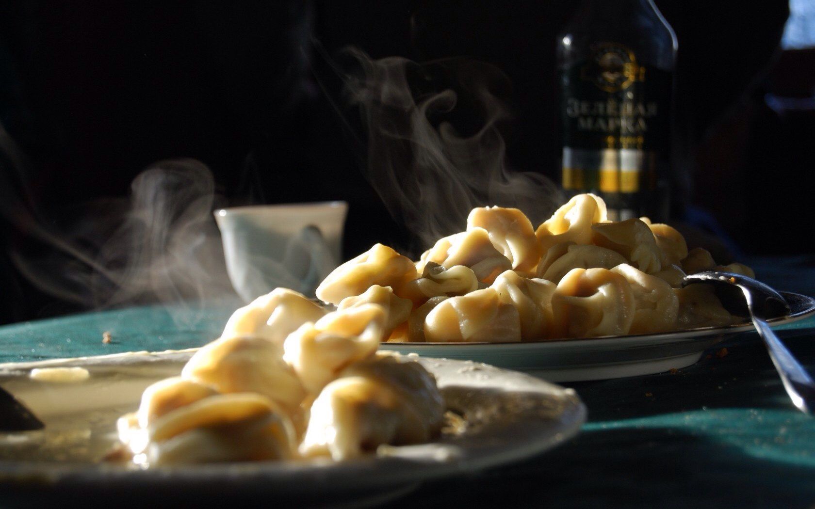 Пелмени на столе