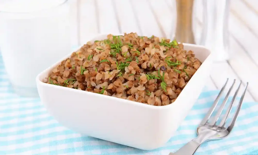 Гречка на столе