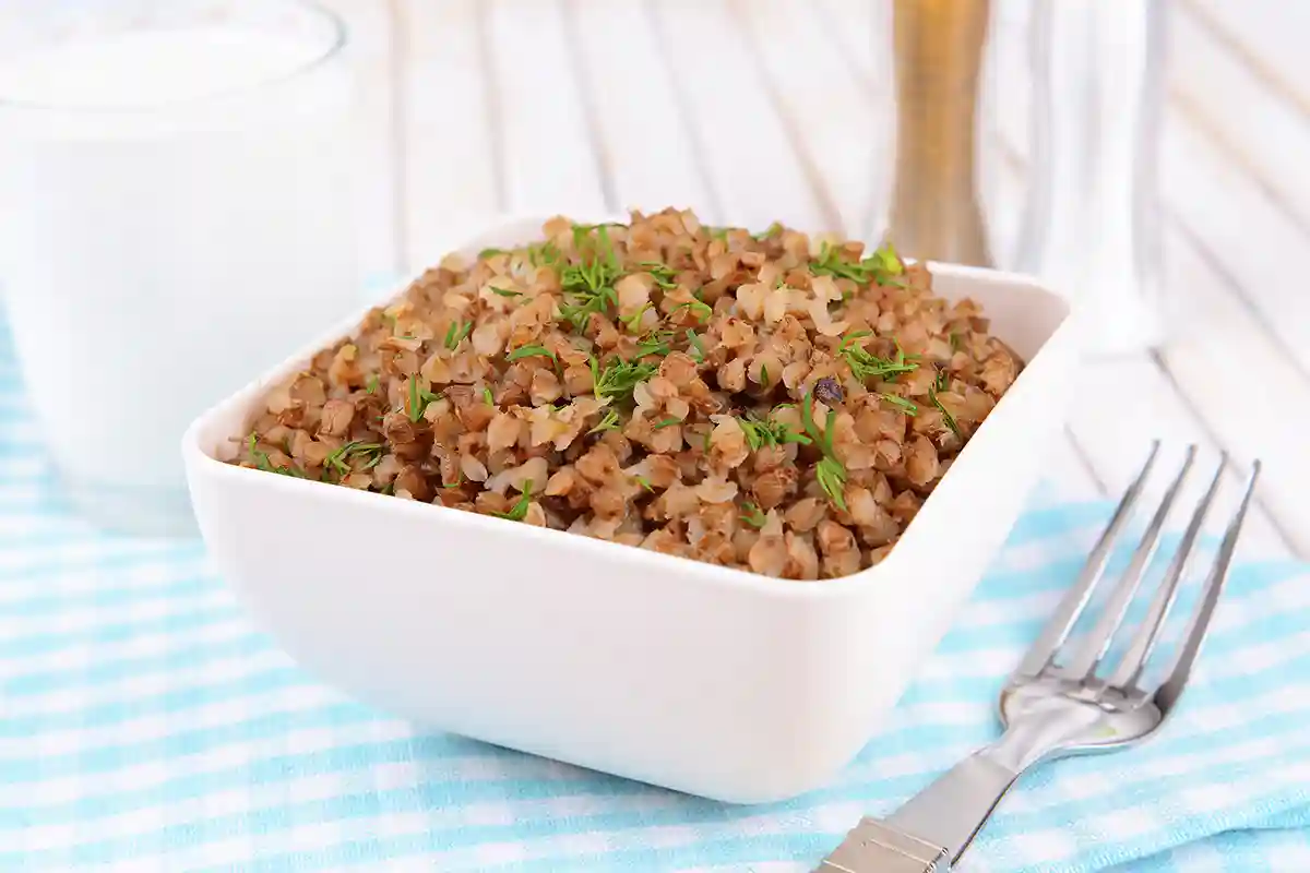 Гречка на столе
