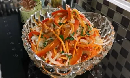 Салат с редькой