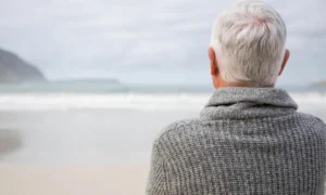 Пожилой мужчина