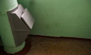 Мусопровод в многоэтажке