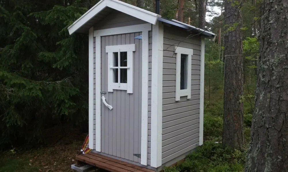 Дачный туалет