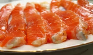 соленая красная рыба