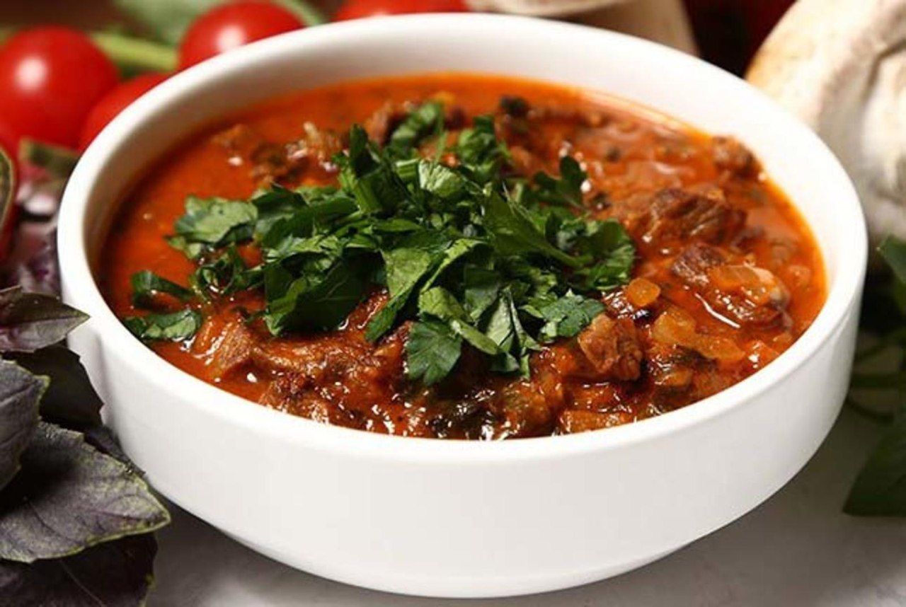 Солянка мясная