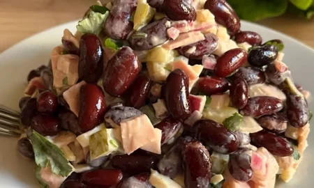 Салат из фасоли