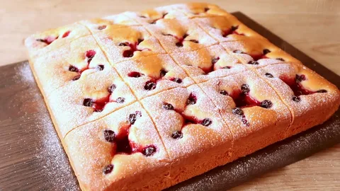 Пирог с вареньем