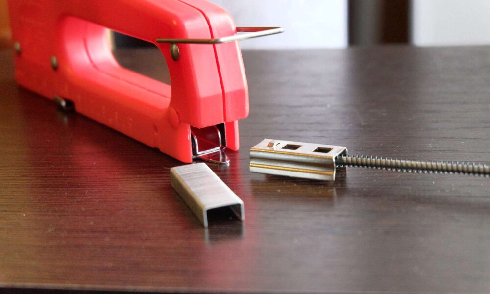 Мебельный степлер