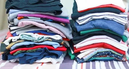 вещи в стопку