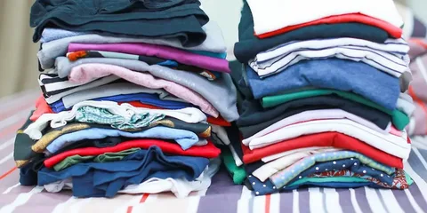 вещи в стопку