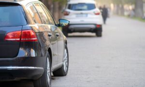 автомобиль на улице