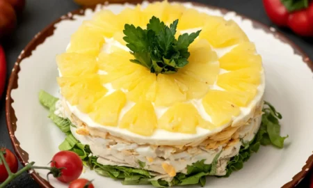 Салат Ананас