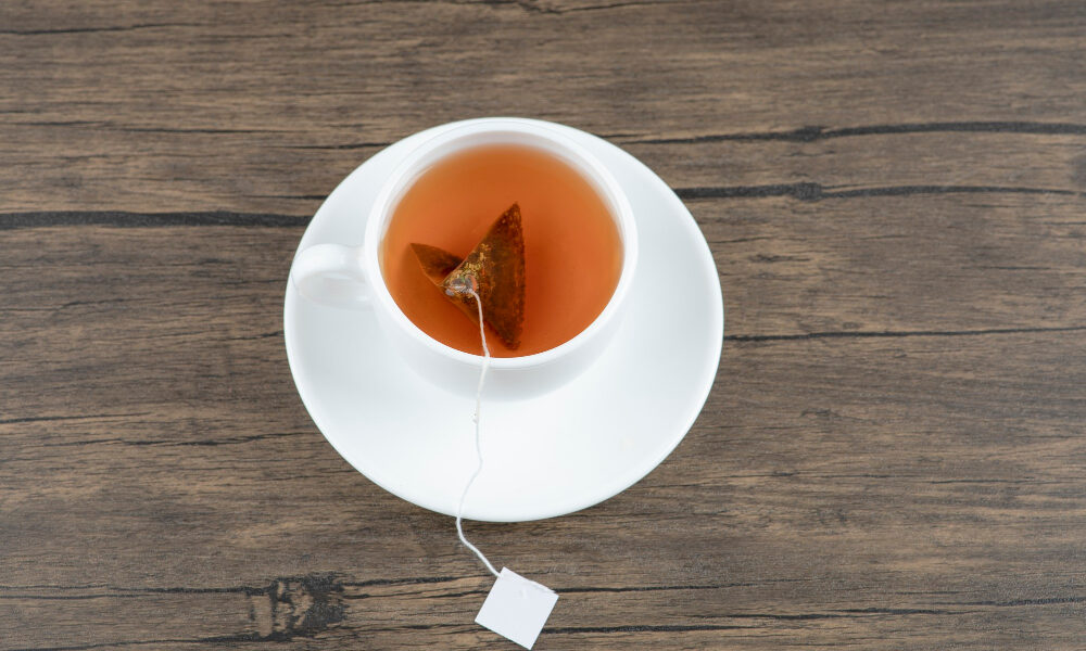 Чашка чая из пакетика
