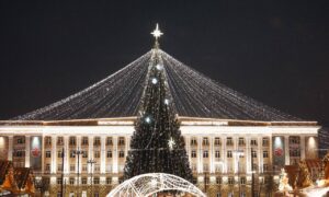 alt елка на Софийской площади