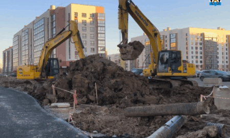 alt желтые экскаваторы