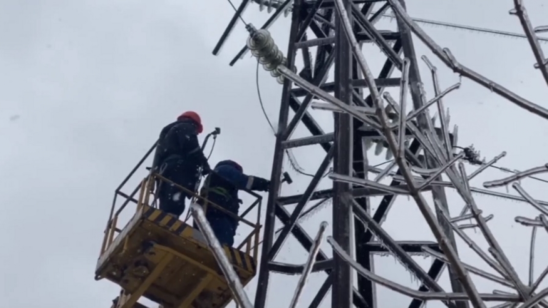 Энергетики ликвидируют аварию на ЛЭП