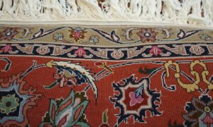 Ковер на стене