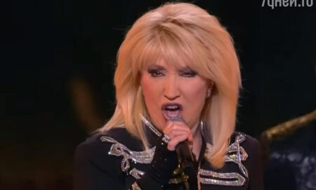 Ирина Аллегрова поет