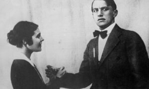 Лиля Брик и Владимир Маяковский